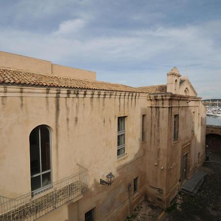 Santa Chiara - Il Milese Hotel Alghero Ruang foto