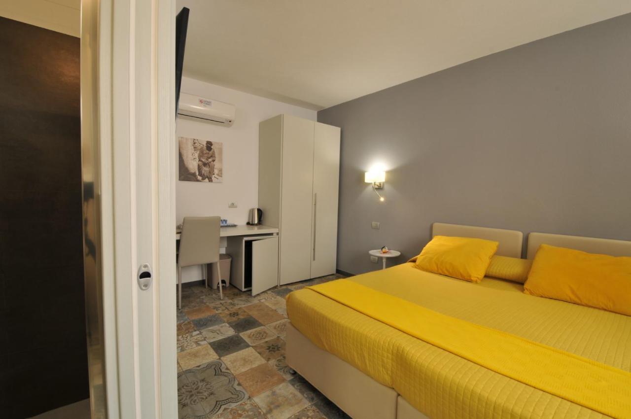 Santa Chiara - Il Milese Hotel Alghero Bagian luar foto